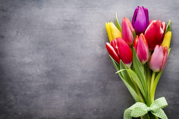 Spring is bustin’ out all over Strack & Van Til’s Floral Department